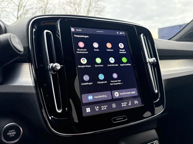 Volvo XC40 2.0 B4 Plus Dark 2025 Benzine 20