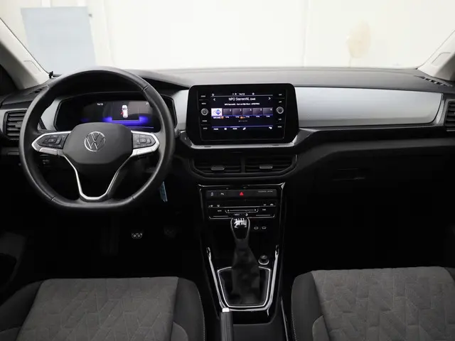 Volkswagen T-Cross 1.0TSI/95PK Life Edition 2024 Benzine 4