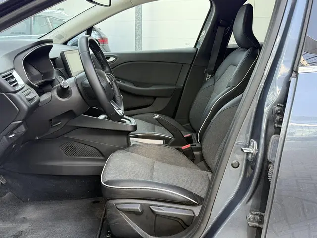 Renault Clio 1.0 TCe Intens 2020 Benzine 12