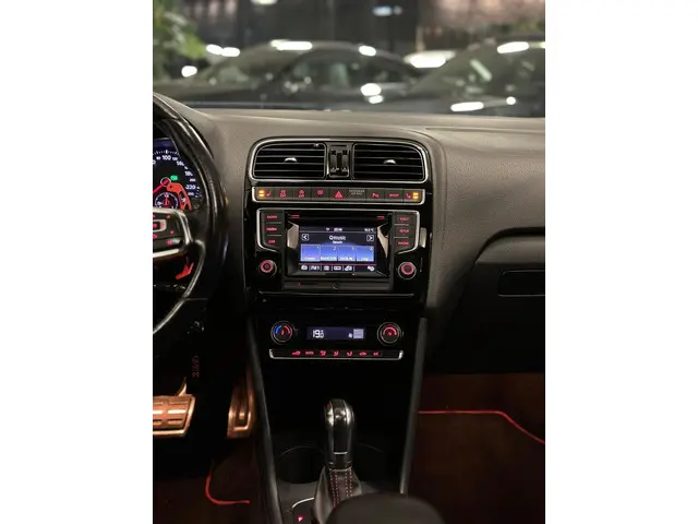 Volkswagen Polo 1.8 TSI GTI|PANO|STOELVERW 2016 Benzine 11