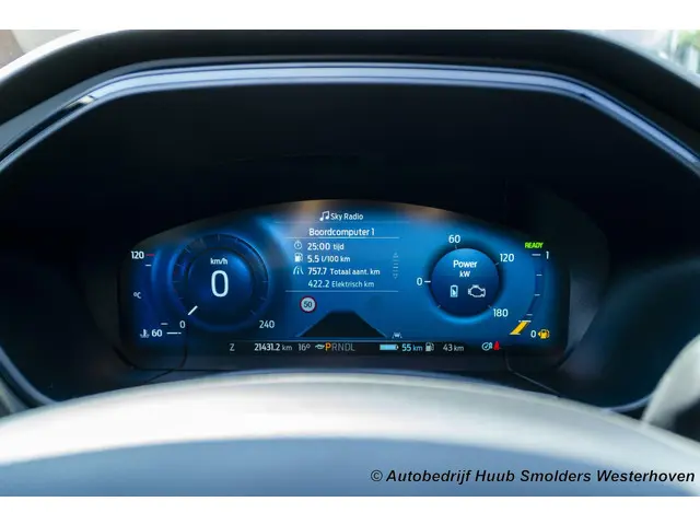 Ford Kuga 2.5 PHEV e-CVT ST-Line X 2022 Hybride Benzine 32