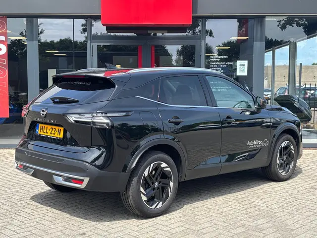 Nissan QASHQAI MHEV 140 MT N-Connecta 2025 Benzine 4