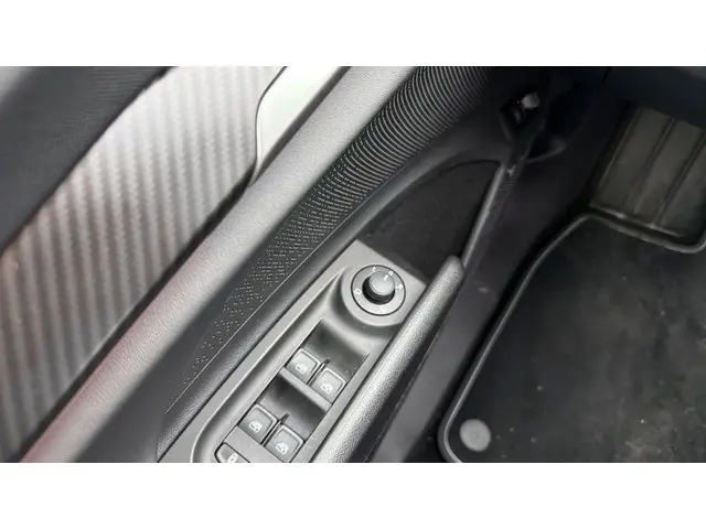 Škoda Enyaq iV 85 Sportline 2025 Elektrisch 14