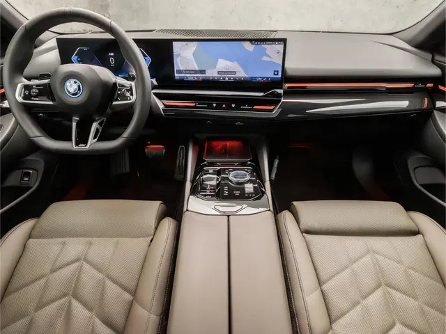 BMW 5 Serie 530e M Sport 2025 Hybride Benzine 6