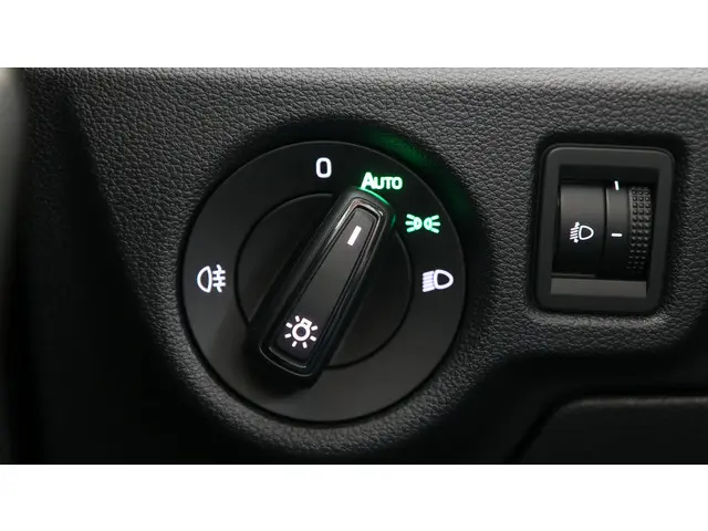 Škoda Scala 1.0 TSI 95pk Active 2024 Benzine 14