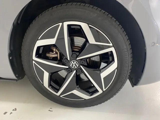 Volkswagen ID.3 pure 45 kWh 2022 Elektrisch 8