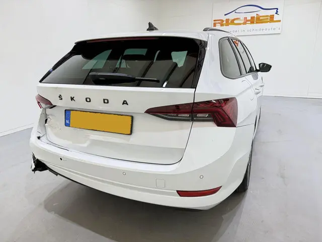 Škoda Octavia Combi 1.0 TSI MHEV Sport Aut7 2021 Benzine 6