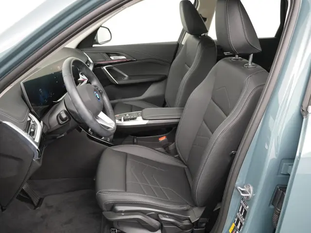 BMW iX1 eDrive20 67 kWh 2024 Elektrisch 4