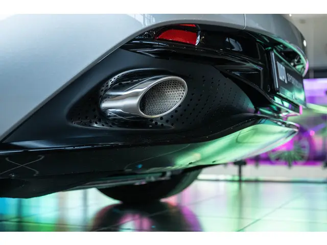 Aston Martin DB12 4.0 V8 2024 Benzine 18