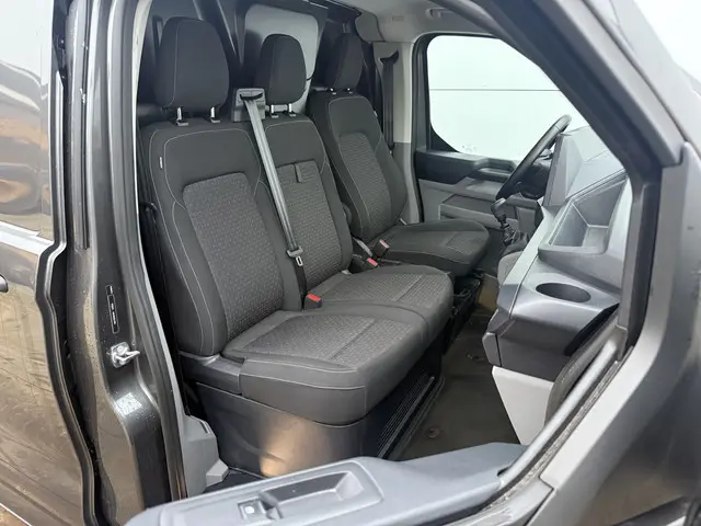 Ford Transit Custom 320 2.0 TDCI 136PK 2024 Diesel 8