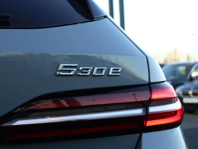 BMW 5 Serie Touring 530e 2024 Hybride Benzine 13