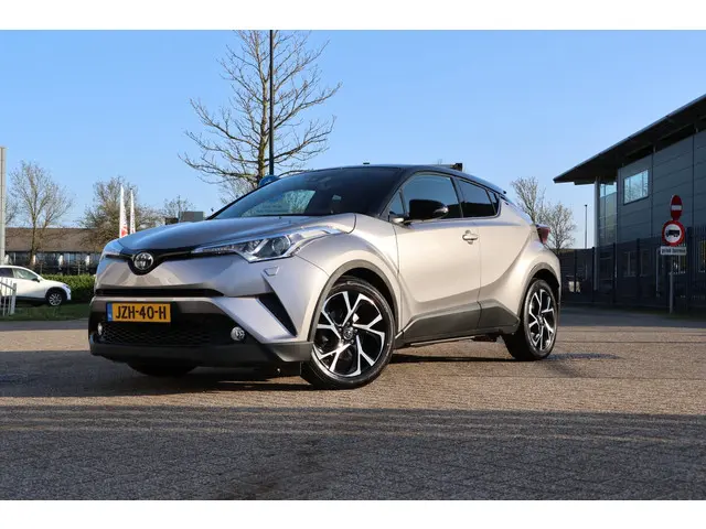 Toyota C-HR 1.8 Hybrid Dynamic 2018 Hybride Benzine