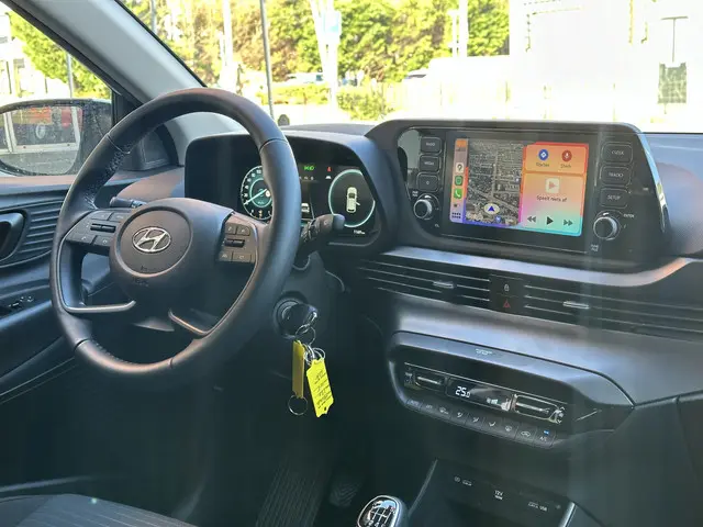 Hyundai i20 1.0 T-GDI Premium 2022 Benzine 12