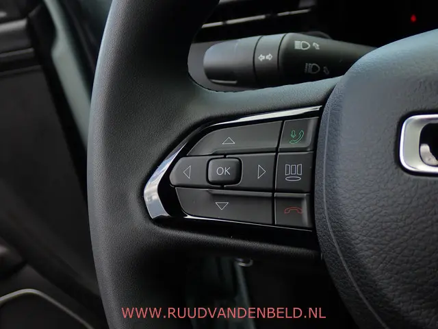 Jeep Compass 4XE 240 PHEV Upland 2023 Hybride Benzine 26