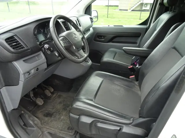 Opel Vivaro 1.5 CDTI L2H1 Edition 2021 Diesel 9