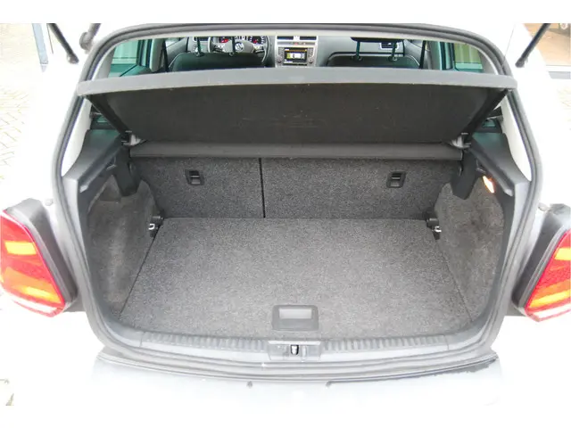 Volkswagen Polo 1.0 60PK 2015 Benzine 6