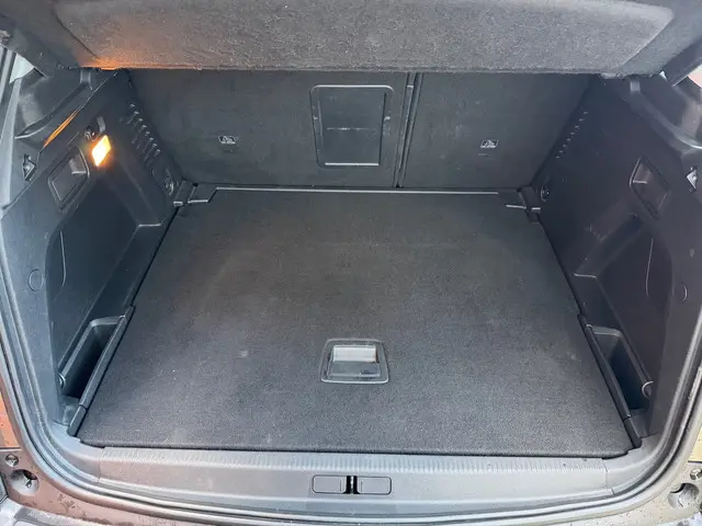 Peugeot 3008 1.6 PureTech GT Line 2019 Benzine 23