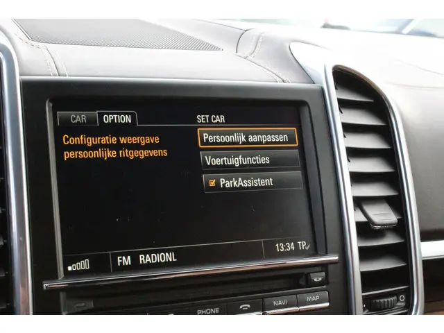 Porsche Cayenne 3.0 S E-Hybrid 2015 Hybride Benzine 77