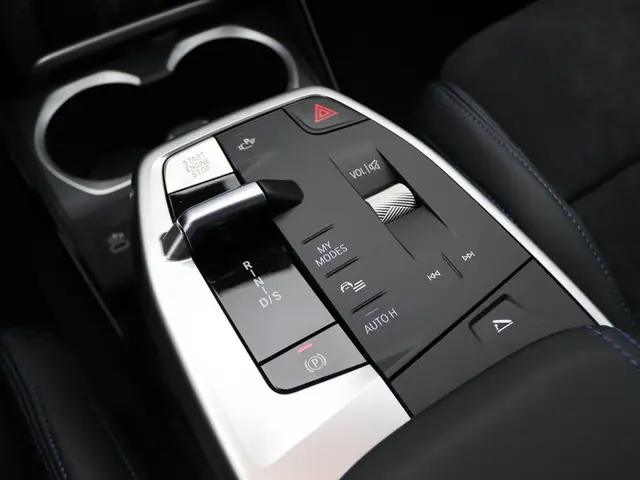 BMW X2 sDrive20i 2026 Benzine 9