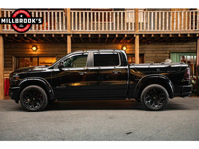 Dodge Ram 1500 limited H/O 540PK 2024 LPG/Gas 6