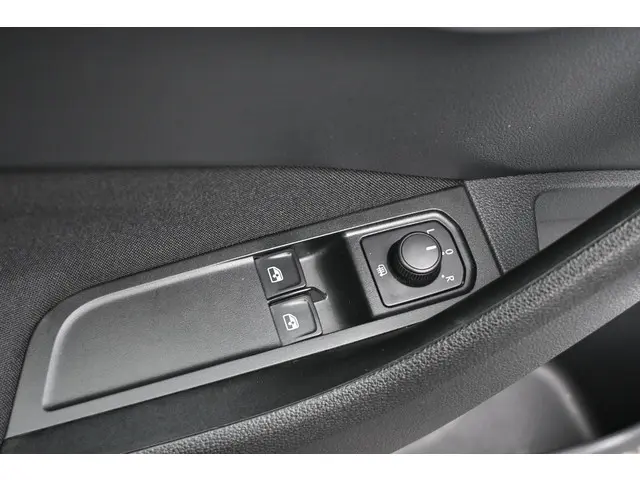 Škoda Kamiq 1.0 TSI Ambition 2021 Benzine 21