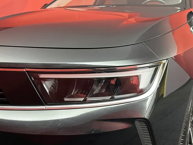 Opel Astra 1.2 Elegance 2022 Benzine 22