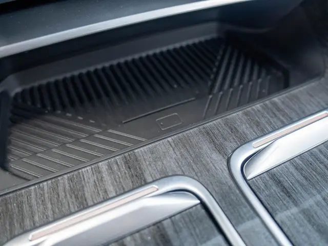 BMW 7 Serie Sedan M760e xDrive 2023 Hybride Benzine 26