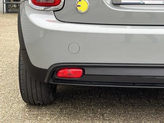 MINI Electric Cooper SE 33 kWh 2020 Elektrisch 42