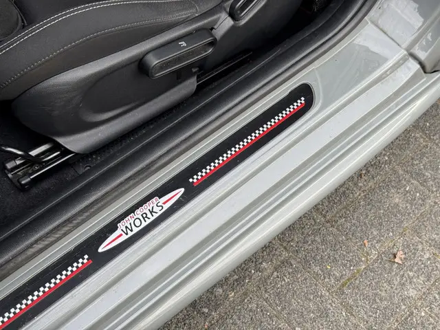 MINI Cooper 1.5 John Cooper Works 2019 Benzine 26