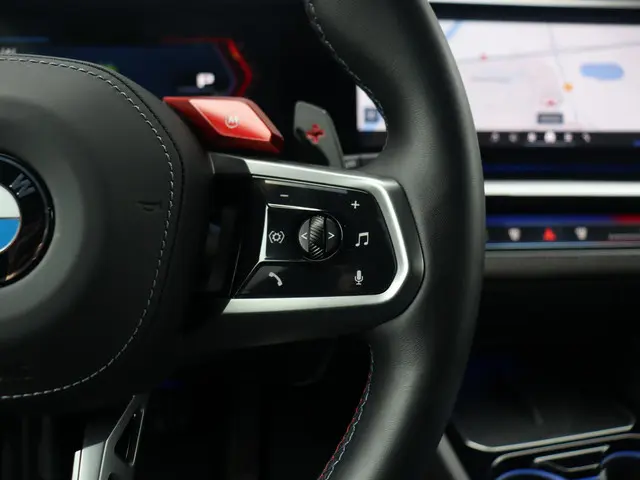 BMW M5 Touring 2025 Hybride Benzine 24