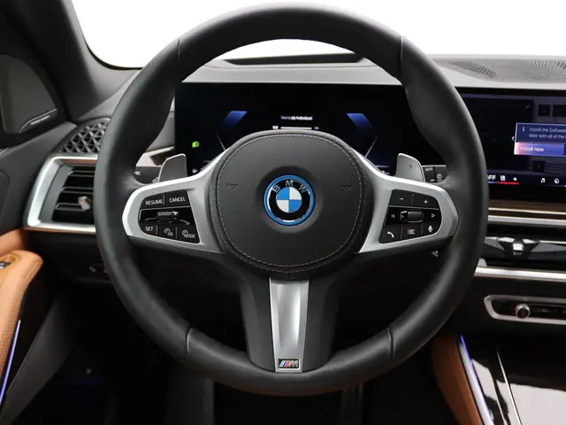 BMW X5 xDrive50e 2025 Hybride Benzine 7