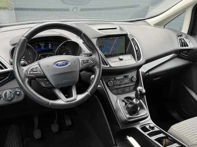 Ford C-MAX 1.0 Titanium 2015 Benzine 7