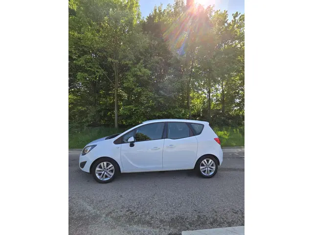 Opel Meriva 1.4 Turbo Anniversary Edition 2012 Benzine 2