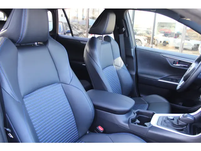 Toyota RAV4 2.5 Hybrid AWD Bi-Tone 2022 Hybride Benzine 4