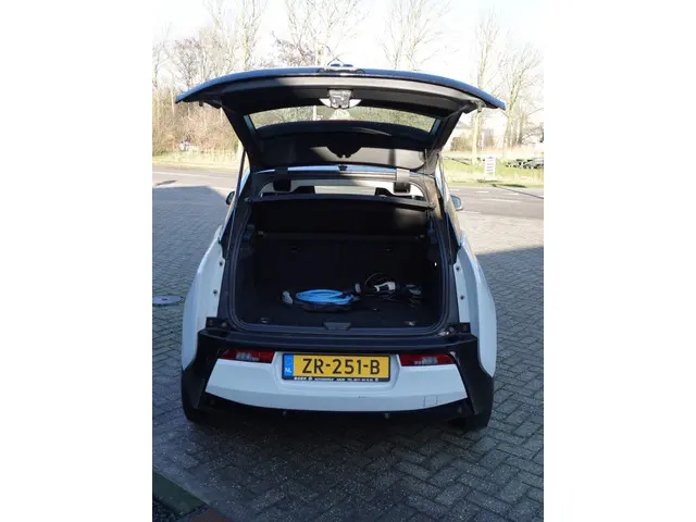 BMW i3 Basis Advance 22 kWh 2015 Elektrisch 6
