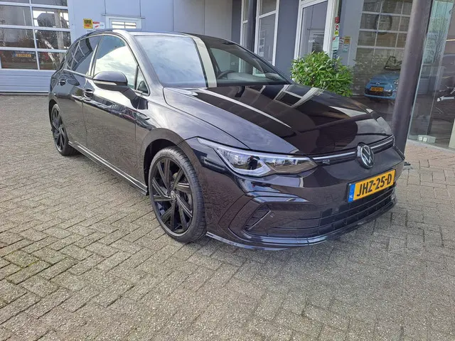 Volkswagen Golf 1.5 eTSI R-Line NIEUWSTAAT 2023 Benzine 21