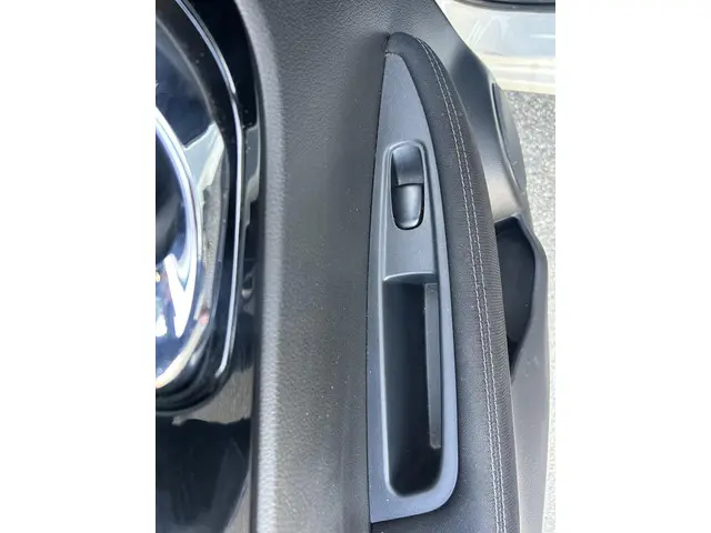 Nissan QASHQAI 1.2 N-Connecta 2017 Benzine 20