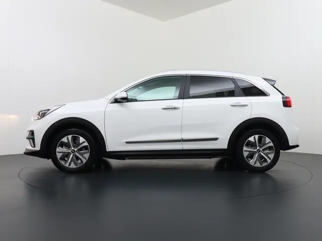 Kia e-Niro Edition 64 kWh 2021 Elektrisch 4