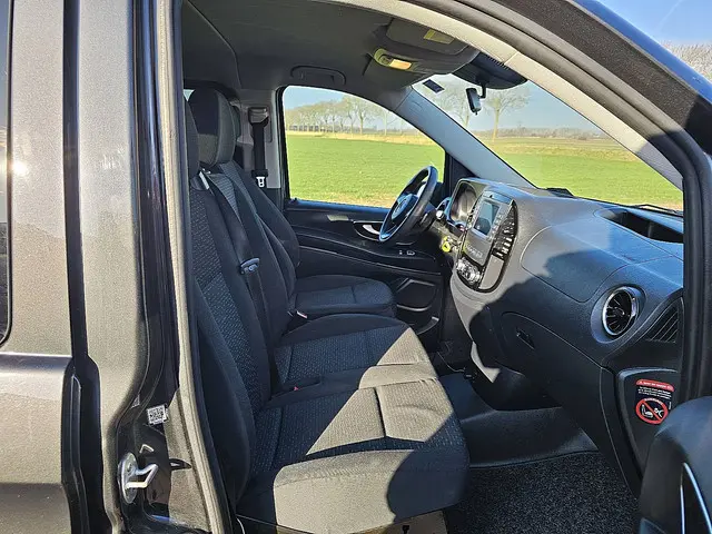 Mercedes-Benz Vito 114 CDI TOURER 2021 Diesel 7