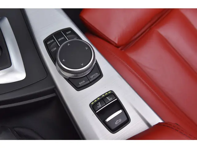 BMW 4 Serie Cabrio 440i High Executive 2019 Benzine 28