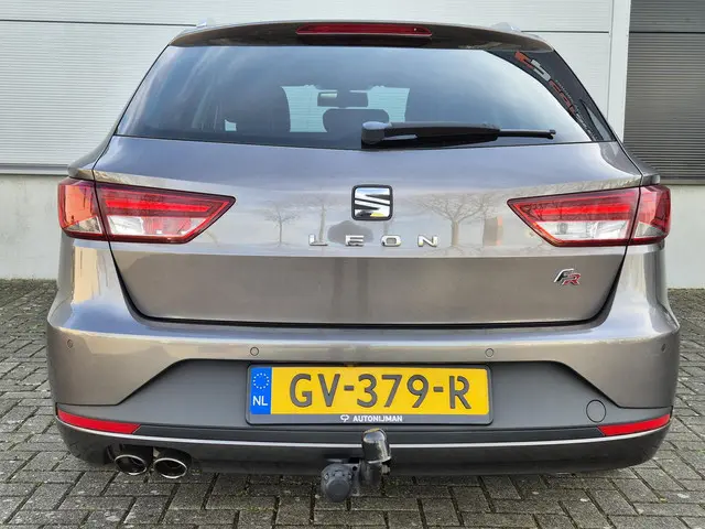 SEAT Leon ST 1.4 EcoTSI FR Connect 2016 Benzine 40