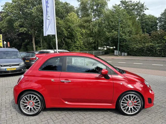 Fiat 500 1.4 T-Jet Abarth Elaborabile 2015 Benzine 5