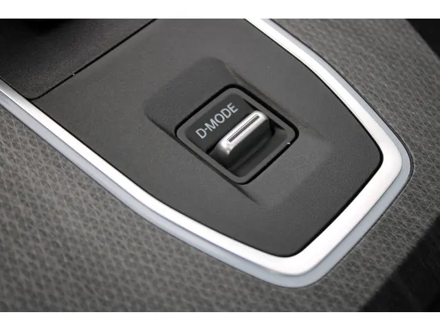 Nissan QASHQAI MHEV 158 Xtronic Tekna Plus 2025 Benzine 38
