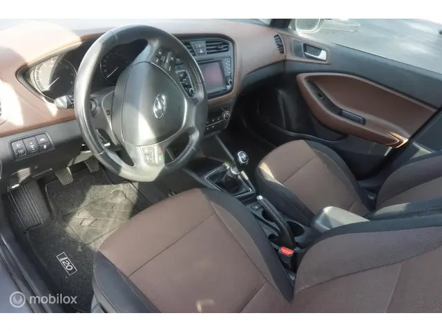 Hyundai i20 1.0 T-GDI Comfort 2018 Benzine 6
