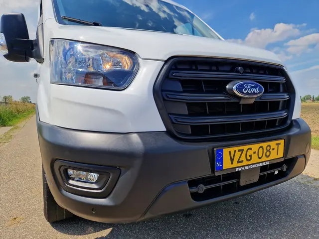 Ford Transit 350 2.0 TDCI L3H2 Trend 2022 Diesel 10
