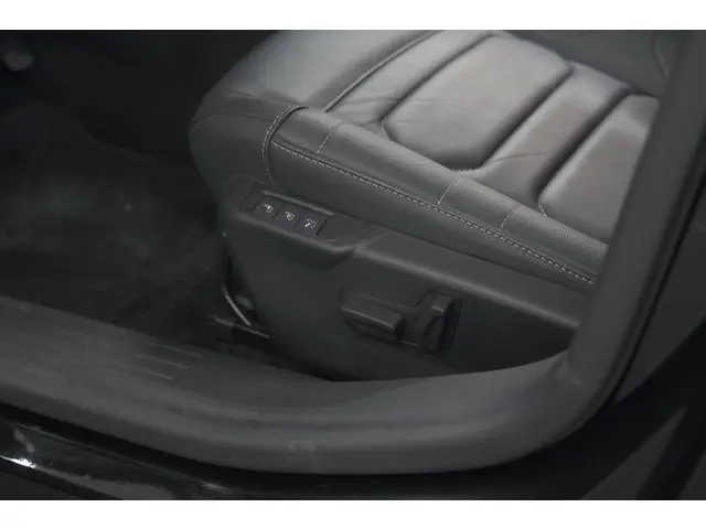 Citroën ë-C4 Shine Pack Business 50 kWh 2023 Elektrisch 30