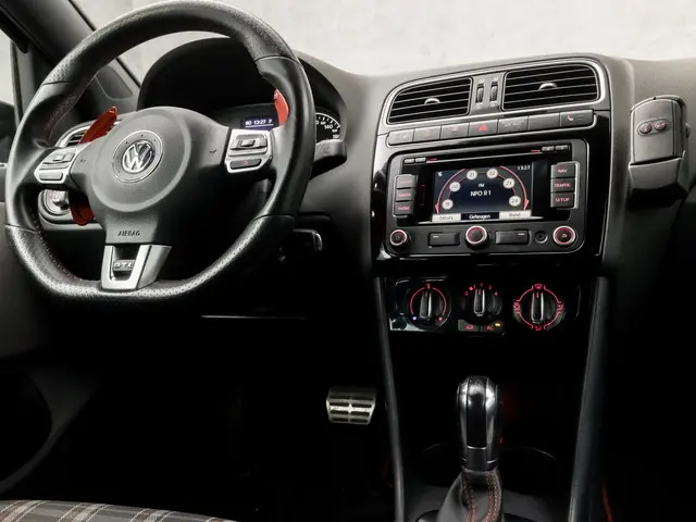 Volkswagen Polo 1.4 TSI GTI 2012 Benzine 7