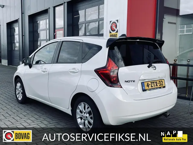 Nissan Note 1.2 Connect Edition 2015 Benzine 2