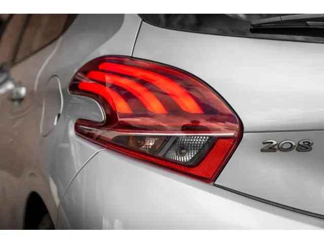 Peugeot 208 1.2 PureTech Active Trekhaak 2017 Benzine 14