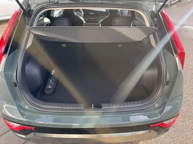 Kia Niro 1.6 GDi Hybrid DynamicLine 2025 Hybride Benzine 7